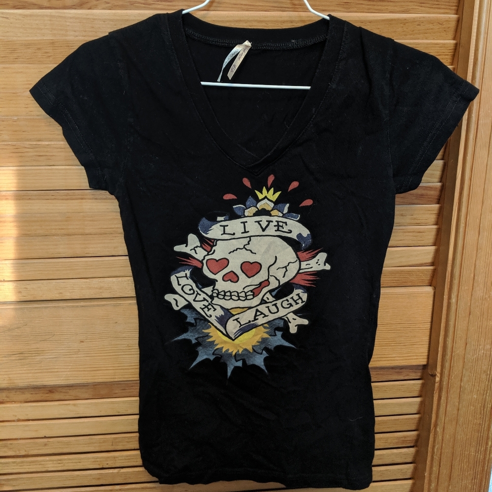 Cotton Phase skull shirt